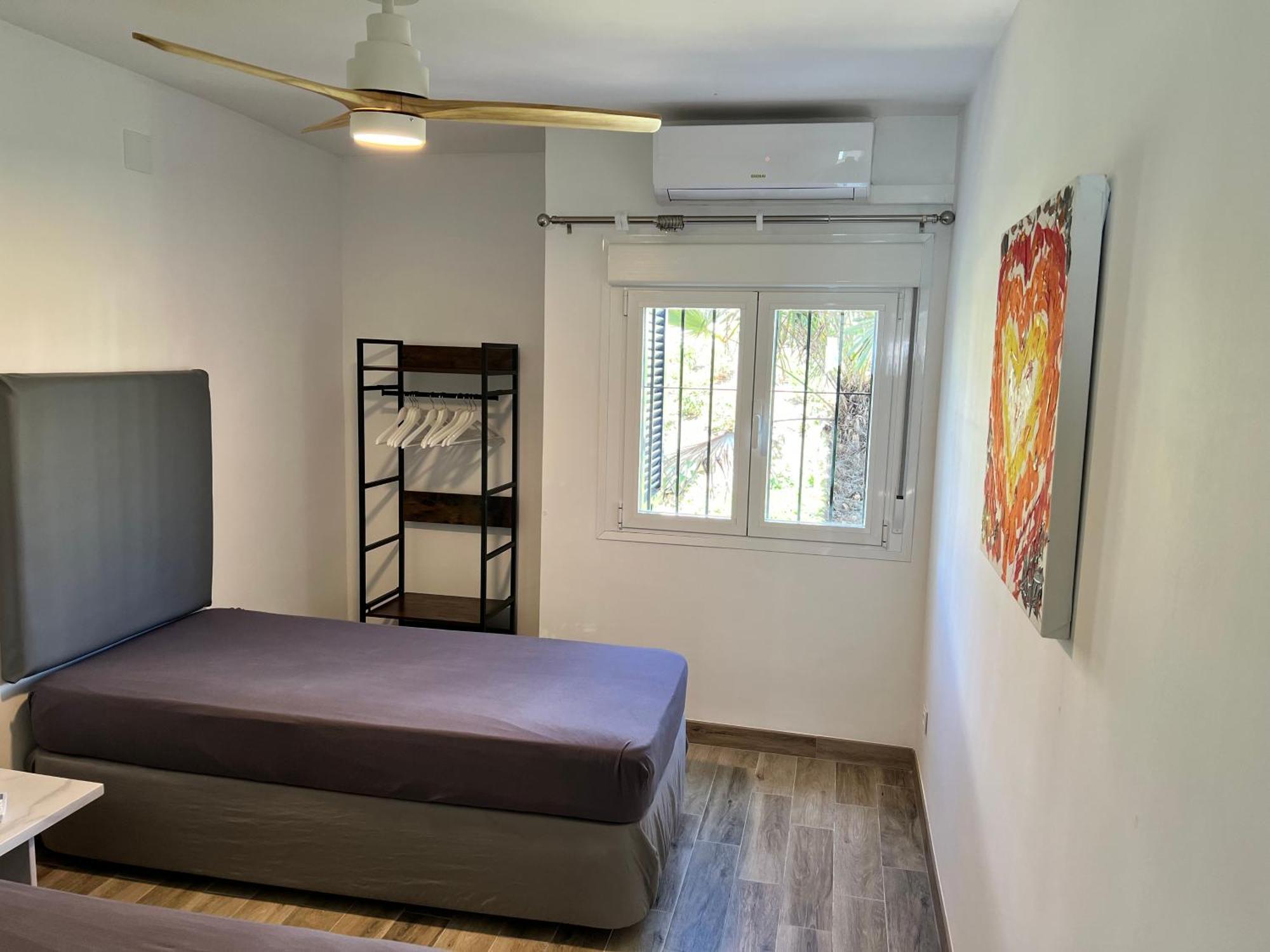 Newly Renovated 2 Bedroom Beachfront House Sitio de Calahonda ภายนอก รูปภาพ